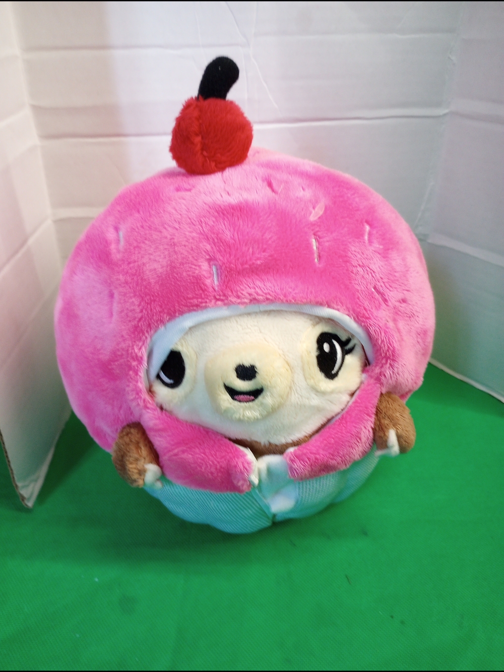 Justice Undercover Squishable Agent Shelby Cupcake Plush